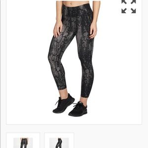 CALIA by Carrie Underwood Energize 7/8 Leggings